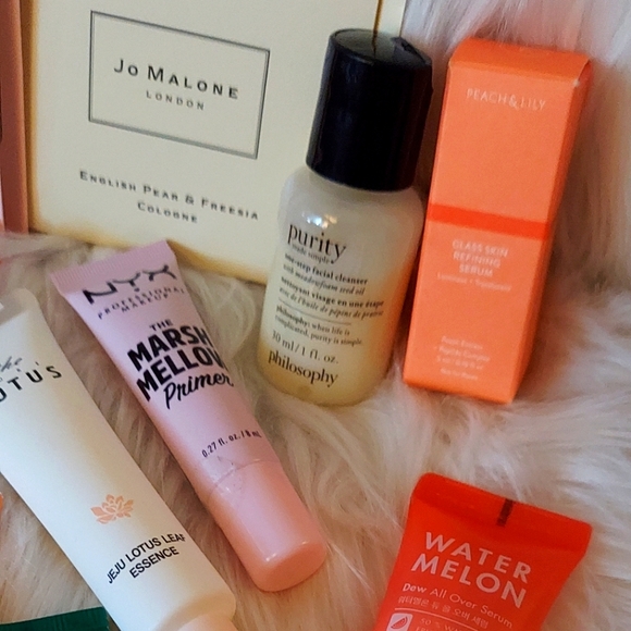 Beauty Care Bundle Worth $120 - Picture 5 of 9